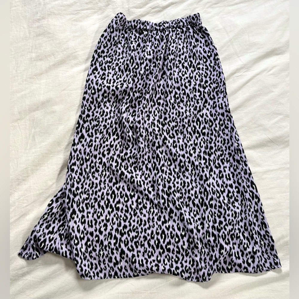 BP x Claudia Sulewski Purple Leopard Print Skirt with Slit size XS - Picture 3 of 5